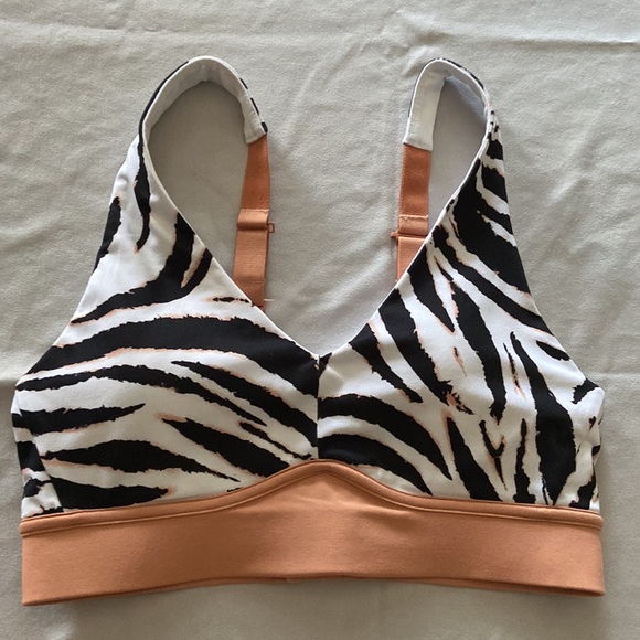 Fabletics Pants - FABLETICS All Day Every Day Bra sz Sm